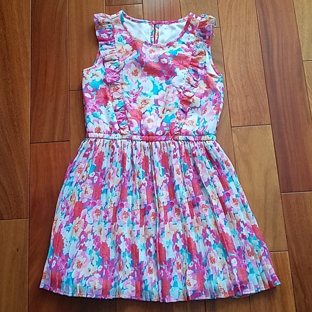 Floral dress for a girl.